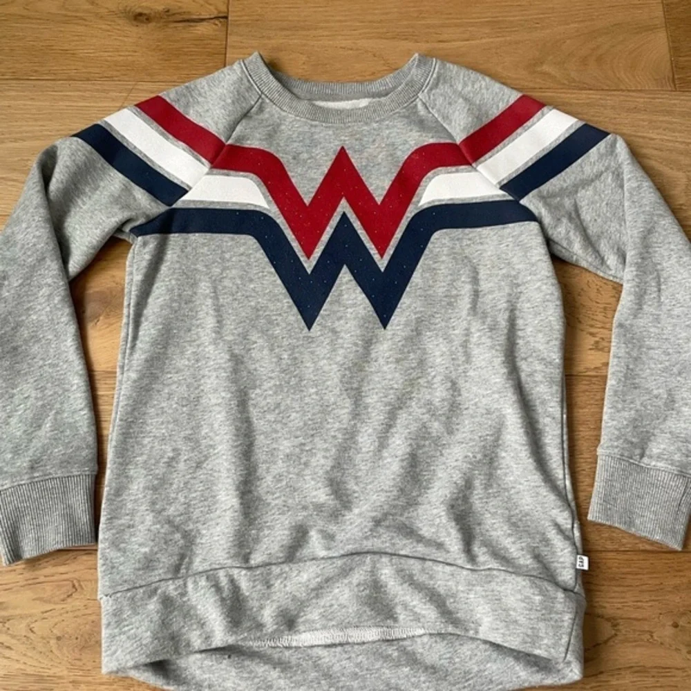 Gap x DC Wonder Woman sweatshirt